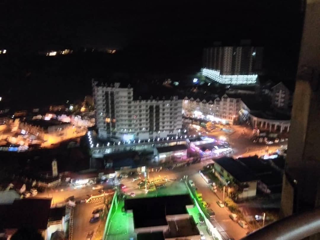 Pangsapuri Muslim Homstay@crown Imperial Court *